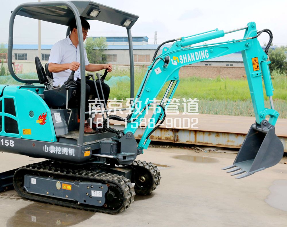 350迈皋桥村小型挖机